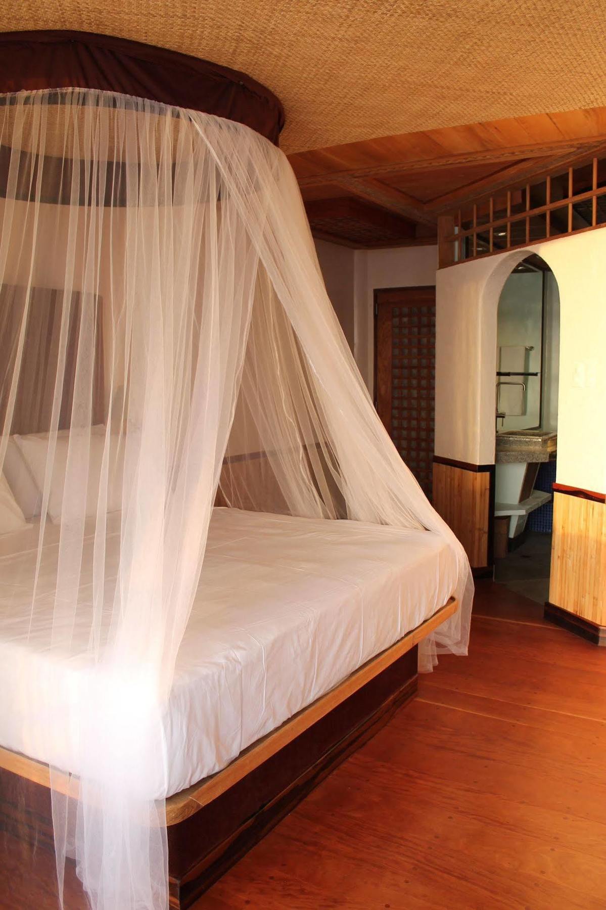 Noanoa Island (Adults Only) Hotel Тайтай Екстериор снимка